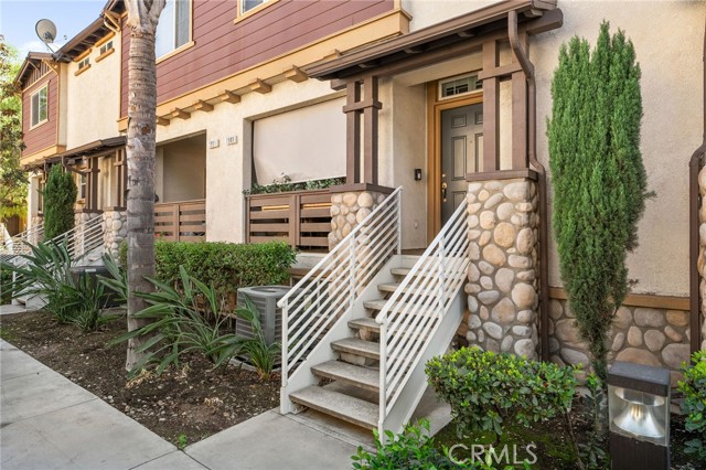 Detail Gallery Image 3 of 35 For 1989 Annandale, Pomona,  CA 91767 - 3 Beds | 2/1 Baths