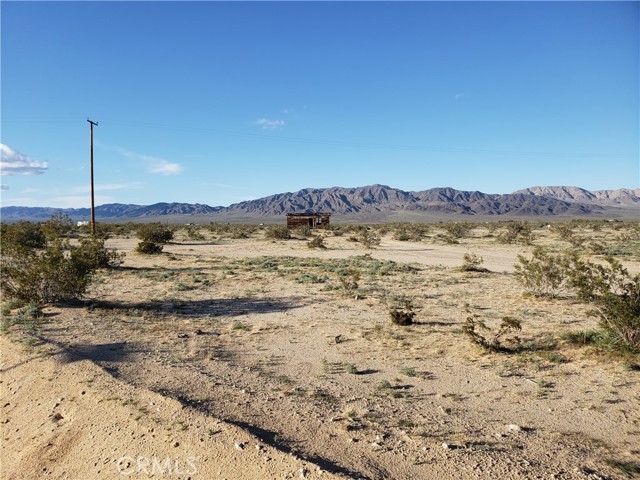 Detail Gallery Image 15 of 37 For 4461 Meriwether Rd, Twentynine Palms,  CA 92277 - – Beds | – Baths