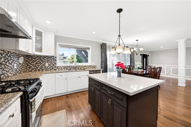 Detail Gallery Image 7 of 36 For 11917 Roseglen St, El Monte,  CA 91732 - 5 Beds | 4 Baths