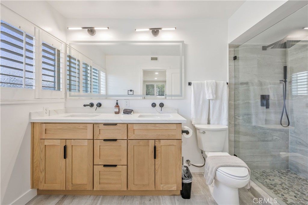 MLS #OC25274271 image #20