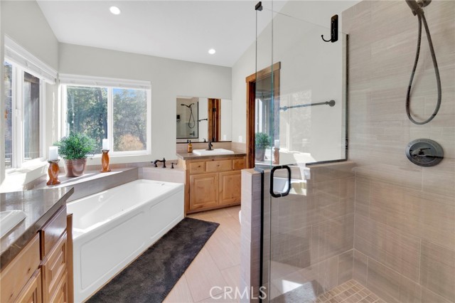 Detail Gallery Image 11 of 22 For 1206 Minton Dr, Big Bear City,  CA 92314 - 3 Beds | 2/1 Baths