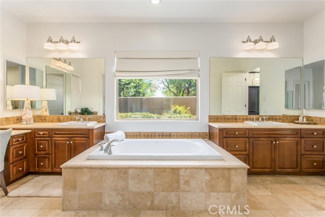 Detail Gallery Image 32 of 67 For 81815 Brown Deer Park, La Quinta,  CA 92253 - 4 Beds | 4 Baths