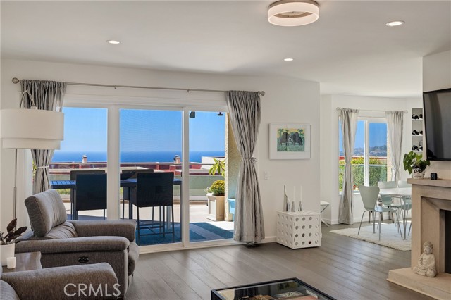 Detail Gallery Image 7 of 32 For 3200 La Rotonda Dr #411,  Rancho Palos Verdes,  CA 90275 - 2 Beds | 2 Baths