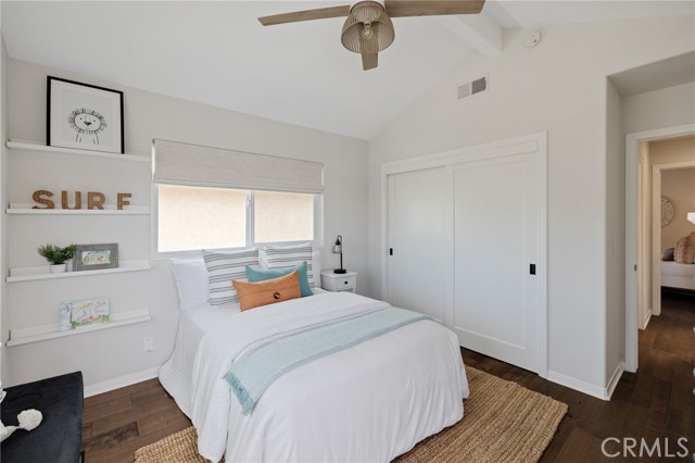 Detail Gallery Image 20 of 25 For 2106 Nelson Ave a,  Redondo Beach,  CA 90278 - 4 Beds | 2/1 Baths
