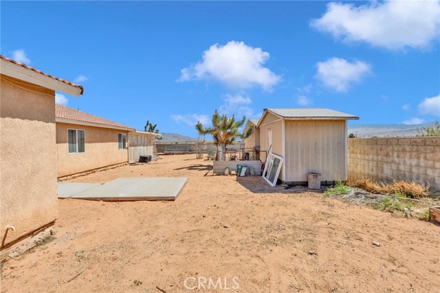 Detail Gallery Image 47 of 64 For 11331 Pasco Rd, Apple Valley,  CA 92308 - 4 Beds | 2/1 Baths