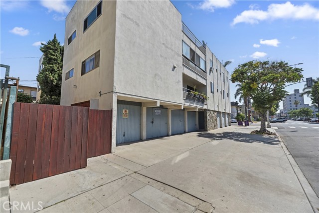 Detail Gallery Image 40 of 71 For 505 Cedar Ave 2a,  Long Beach,  CA 90802 - 2 Beds | 2 Baths
