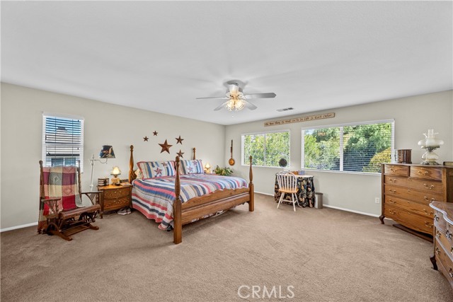 Detail Gallery Image 35 of 68 For 22262 Trinity Pl, Saugus,  CA 91390 - 5 Beds | 3 Baths