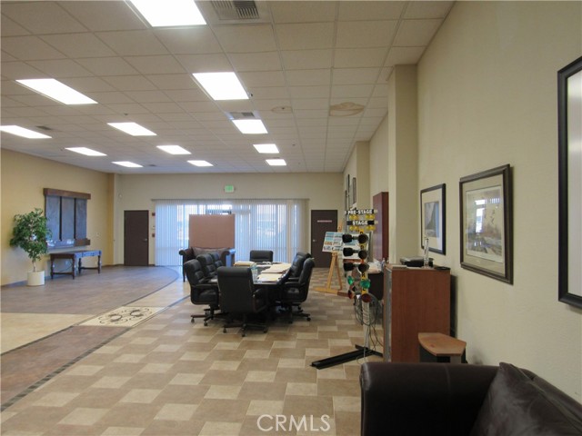 12855 Production Place, Victorville, California 92395, ,Commercial Lease,For Rent,12855 Production Place,CRHD24140262