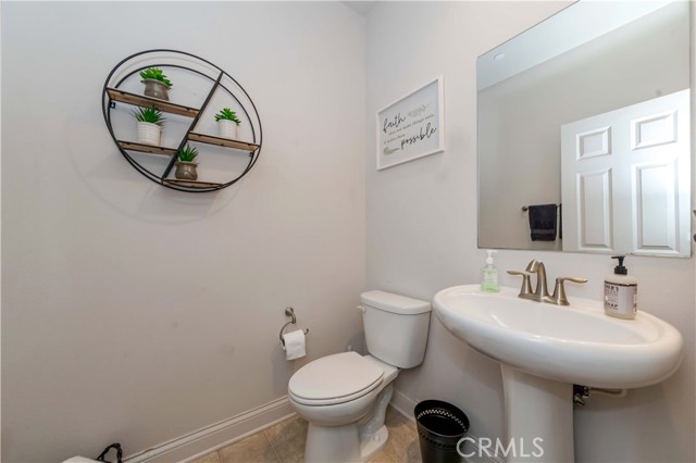 Detail Gallery Image 5 of 13 For 1020 Lime Tree Pl, Fullerton,  CA 92833 - 3 Beds | 3/1 Baths