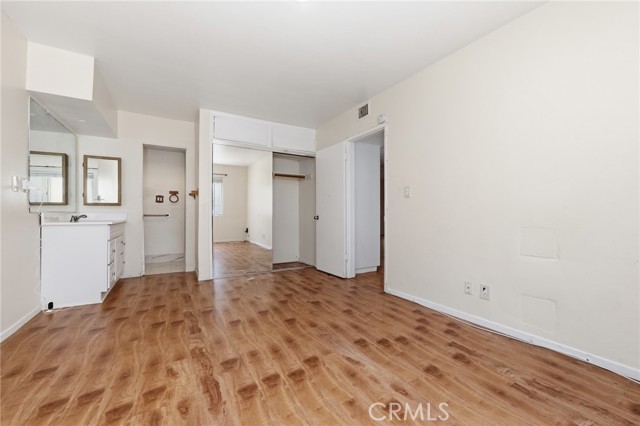 Detail Gallery Image 15 of 28 For 330 N Howard St #108,  Glendale,  CA 91206 - 2 Beds | 2 Baths