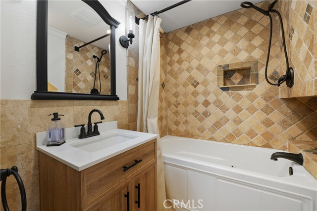 Detail Gallery Image 30 of 60 For 6070 E Summit, Anaheim Hills,  CA 92807 - 3 Beds | 3 Baths