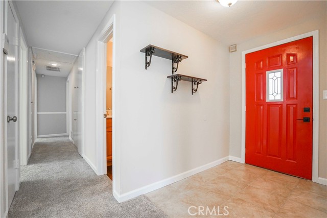 Detail Gallery Image 5 of 43 For 4662 Santa Fe, Yorba Linda,  CA 92886 - 4 Beds | 2/1 Baths