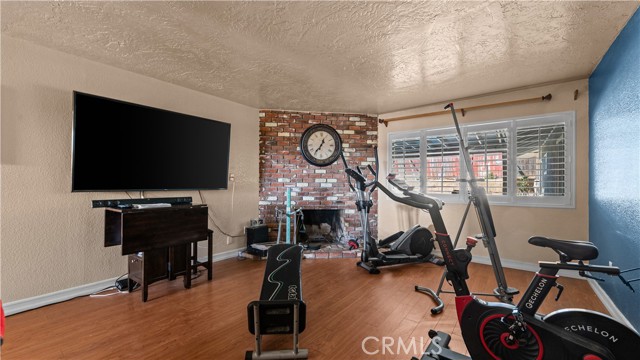 Image 20 of 41 For 7171 Font Avenue