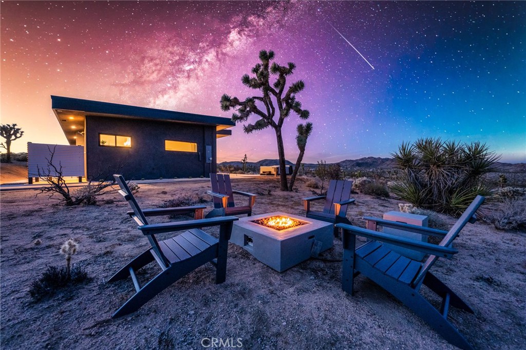 https://media.crmls.org/medias/7834a8a1-2d06-4b25-b061-6234fd699531.jpg?preset=X-Large