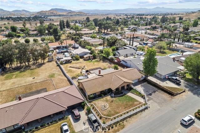 Detail Gallery Image 5 of 69 For 28075 Gerald Ln, Moreno Valley,  CA 92555 - 3 Beds | 2 Baths