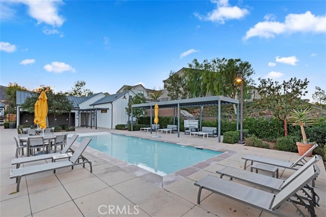 2275 Melogold Way, Corona CA: https://media.crmls.org/medias/783659aa-b773-421e-86ae-8ba5c63198b3.jpg
