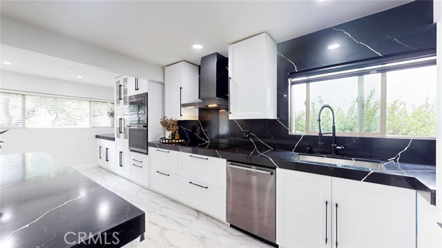 Detail Gallery Image 15 of 52 For 4632 Park Granada #93,  Calabasas,  CA 91302 - 3 Beds | 2 Baths