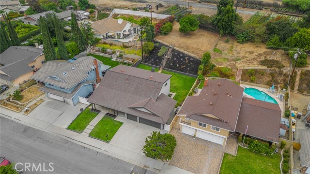 Detail Gallery Image 4 of 49 For 18273 Midbury St, Brea,  CA 92821 - 4 Beds | 3 Baths