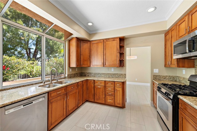 Detail Gallery Image 28 of 45 For 12 Havre Ct, Lake Forest,  CA 92610 - 4 Beds | 2/1 Baths