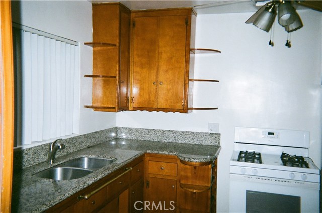 26 Loma Avenue