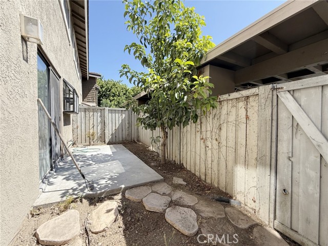 Detail Gallery Image 15 of 23 For 231 Springview, Irvine,  CA 92620 - 2 Beds | 1 Baths