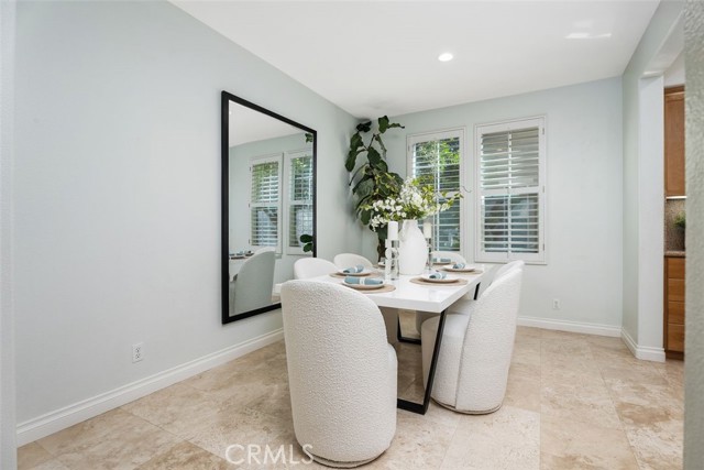 Detail Gallery Image 7 of 19 For 86 Canopy, Irvine,  CA 92603 - 3 Beds | 2/1 Baths