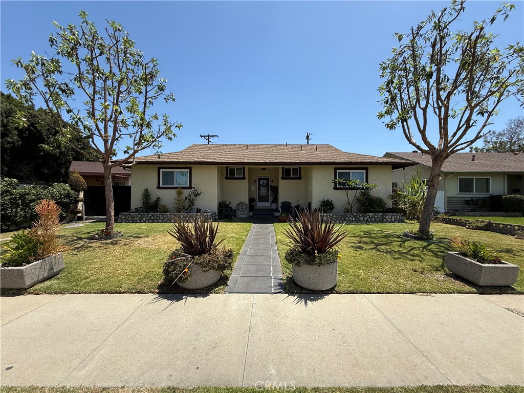 502 S Magnolia Avenue