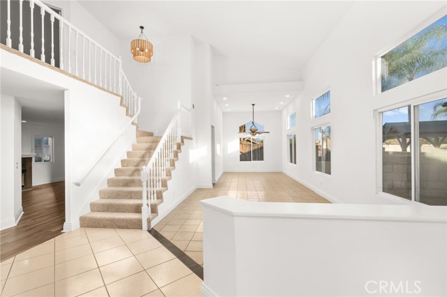 Detail Gallery Image 13 of 70 For 40132 White Leaf Ln, Murrieta,  CA 92562 - 5 Beds | 3 Baths