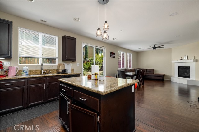 38096 Talavera Court, Murrieta CA: https://media.crmls.org/medias/783b1a8a-e846-4ed9-a142-3e935e64d9e4.jpg