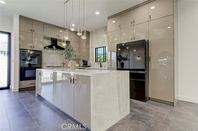 Detail Gallery Image 13 of 47 For 10823 Parr, Sunland,  CA 91040 - 3 Beds | 2 Baths