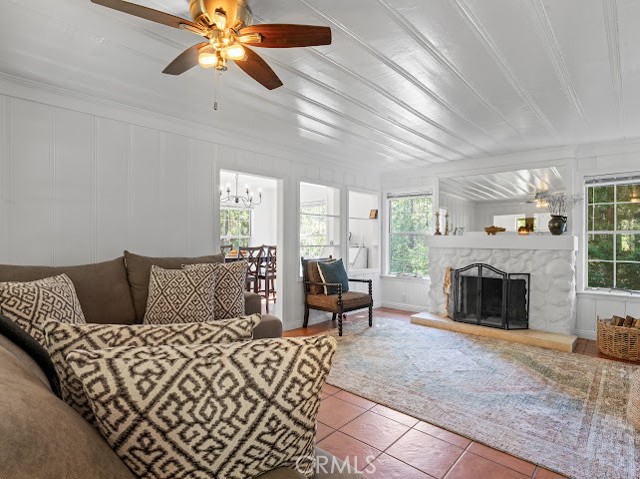 24834 Edelweiss Drive, Crestline, CA 92325