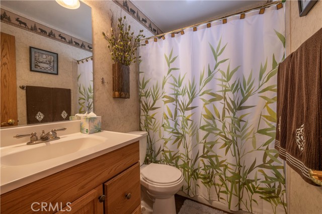 Detail Gallery Image 30 of 37 For 908 Canyon Rd, Fawnskin,  CA 92333 - 4 Beds | 2 Baths