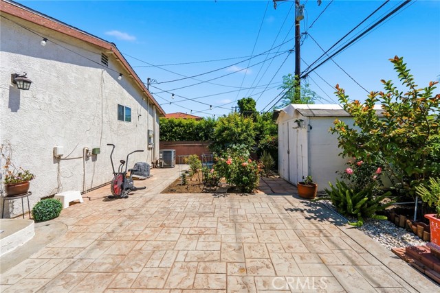 Detail Gallery Image 43 of 51 For 9546 Cecilia, Downey,  CA 90241 - 4 Beds | 2 Baths