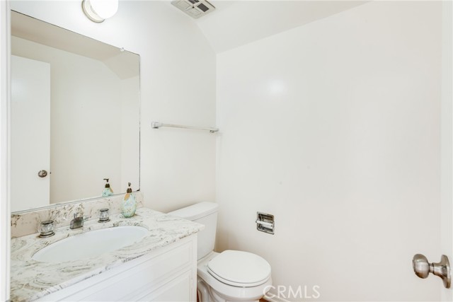 33 Via Sevilla, Rolling Hills Estates, California 90274, 2 Bedrooms Bedrooms, ,3 BathroomsBathrooms,Residential,Sold,Via Sevilla,PV22190375