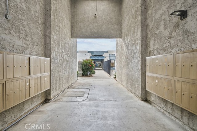 Detail Gallery Image 31 of 34 For 8801 Willis Ave #34,  Panorama City,  CA 91402 - 2 Beds | 2 Baths