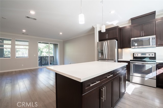 Detail Gallery Image 10 of 38 For 334 Mission Terrace Ave, San Marcos,  CA 92069 - 3 Beds | 2/1 Baths