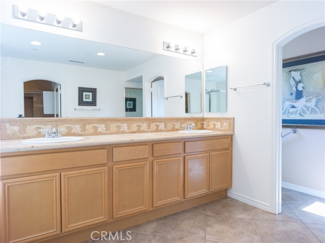 1230 Cantania Drive, Redlands CA: https://media.crmls.org/medias/783e76be-635b-41d4-95dc-99bb8751539b.jpg
