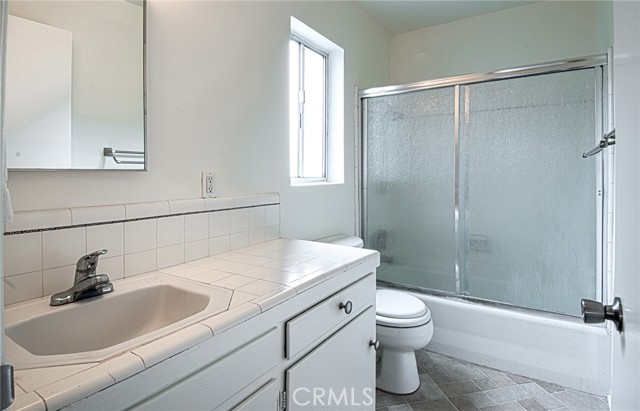 Detail Gallery Image 13 of 18 For 125 W Escalones, San Clemente,  CA 92672 - 2 Beds | 1/1 Baths