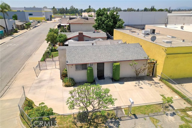 2403 Lee Avenue, South El Monte CA: https://media.crmls.org/medias/783f2721-6d29-4f8a-98dc-18add6f3a5c5.jpg