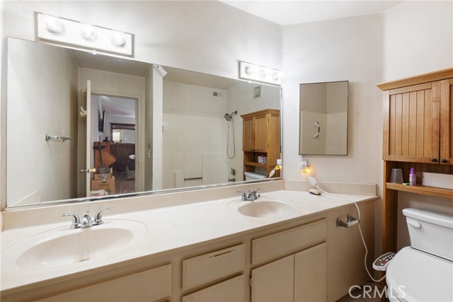 Detail Gallery Image 7 of 16 For 1200 Gaviota Ave #306,  Long Beach,  CA 90813 - 2 Beds | 2 Baths