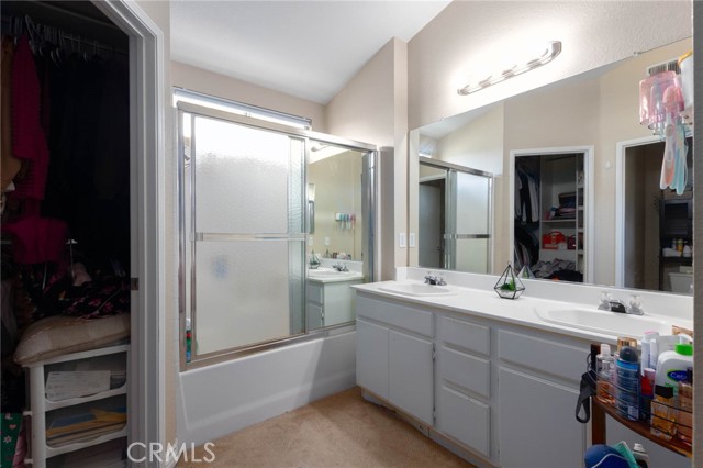 Detail Gallery Image 22 of 28 For 19596 Brisbane, Riverside,  CA 92508 - 3 Beds | 2/1 Baths