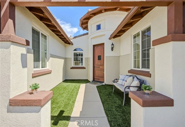 Detail Gallery Image 2 of 29 For 21736 Protea Ct, Wildomar,  CA 92595 - 4 Beds | 3 Baths