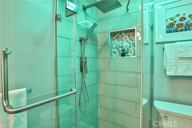 315 Teasdale Drive, Claremont CA: https://media.crmls.org/medias/78417d32-dcf1-4348-9de2-503d0a9494d2.jpg