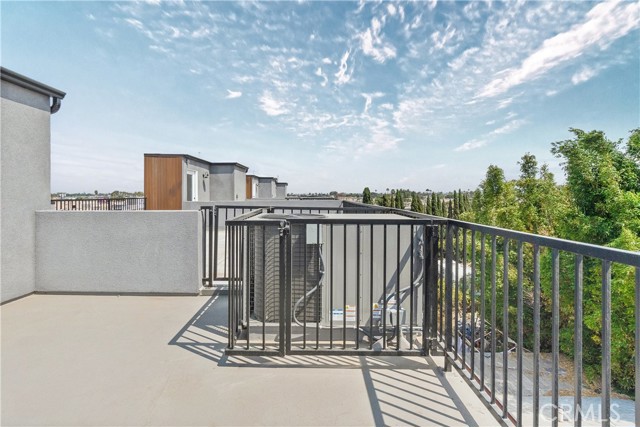 Detail Gallery Image 68 of 74 For 1625 227th St, Torrance,  CA 90501 - – Beds | – Baths