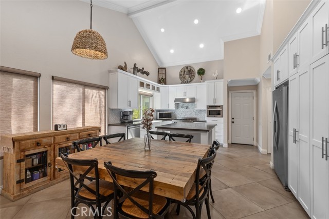 5590 Calle Vista Linda, Yorba Linda CA: https://media.crmls.org/medias/784295bb-3517-4d91-862b-ff50785fe13e.jpg