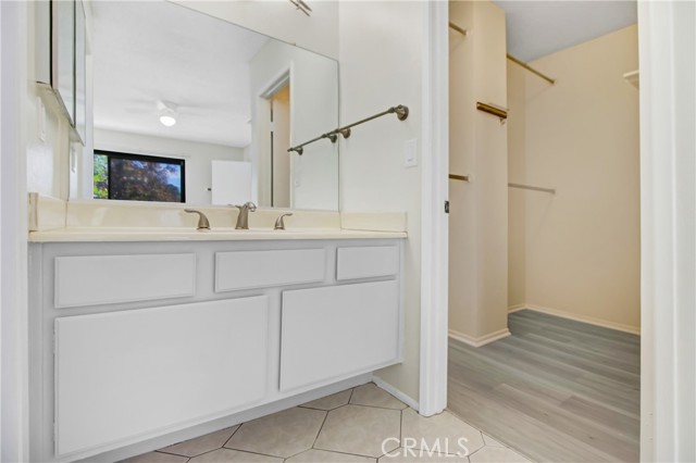 Detail Gallery Image 12 of 25 For 22 S Dearborn St, Redlands,  CA 92374 - 3 Beds | 2/1 Baths