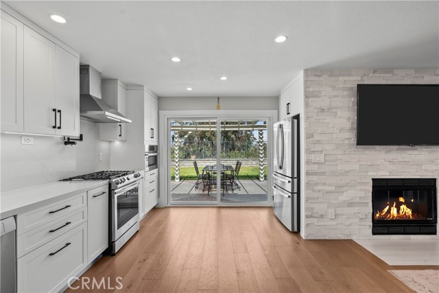 Detail Gallery Image 25 of 75 For 25880 Parma Ct, Valencia,  CA 91355 - 4 Beds | 3 Baths