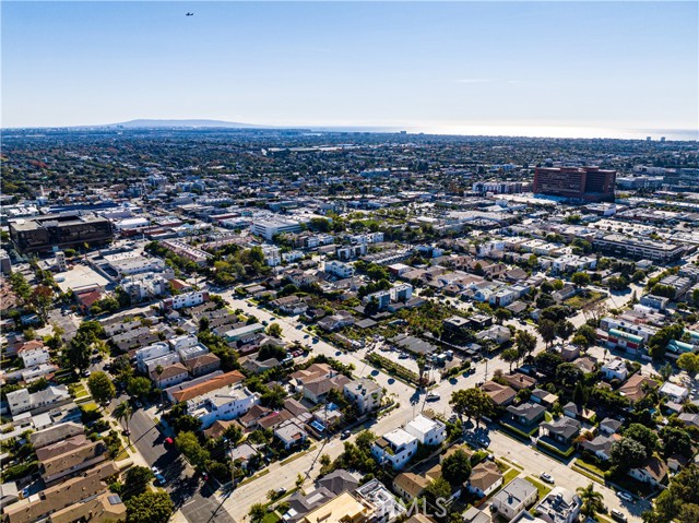 2026 Colby Avenue, Los Angeles, California 90025, 2 Bedrooms Bedrooms, ,1 BathroomBathrooms,Single Family Residence,For Sale,Colby,SB24074941