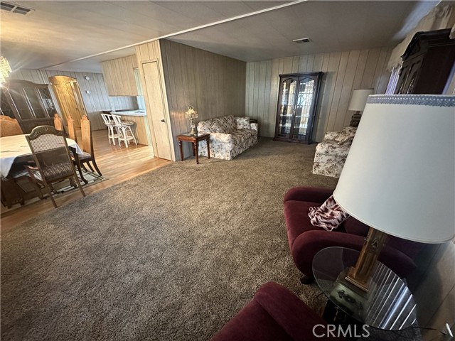 Detail Gallery Image 14 of 44 For 13393 Mariposa Rd #114,  Victorville,  CA 92395 - 2 Beds | 2 Baths