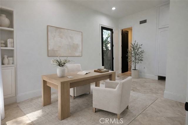 Detail Gallery Image 30 of 35 For 258 Santa Isabel Ave, Costa Mesa,  CA 92627 - 5 Beds | 5/1 Baths